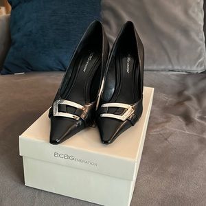 Great condition BCBG Generation heels. Great for Halloween Witch costume too!!!